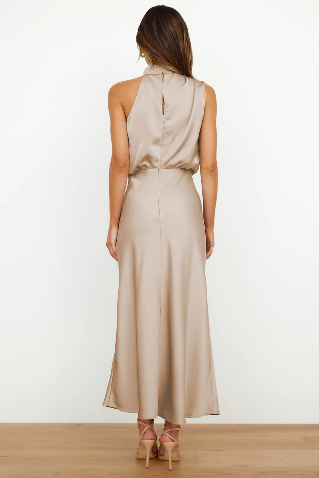 Faith | Dámské Elegantní Halter Večerní Šaty