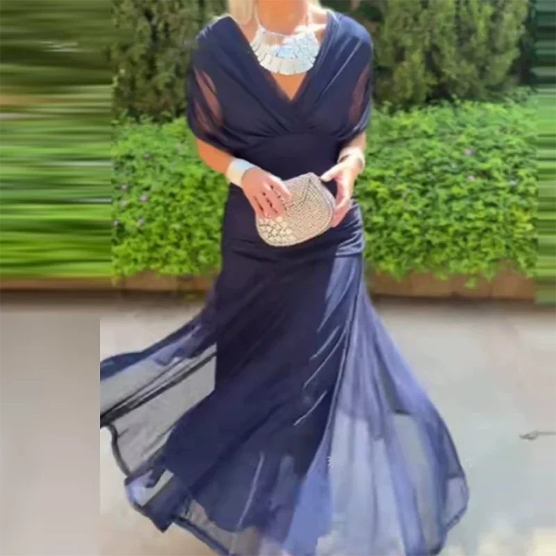 Madison | Midi Chiffon Šaty bez Ramínek s Řasením a Zkrouceným Předním Dílem
